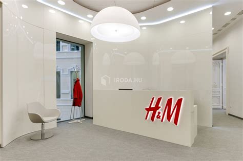 h and m latvija